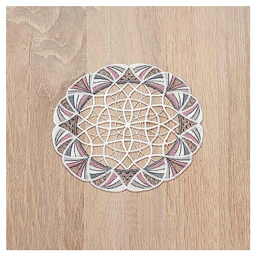 DSD Design-Studio Drechsler Deckchen Joline aus Echter Plauener Spitze Moderne Tischdecke in Taupe-rosé mit geometrischem Muster Untersetzer 18 cm Durchmesser rund von DSD Design-Studio Drechsler