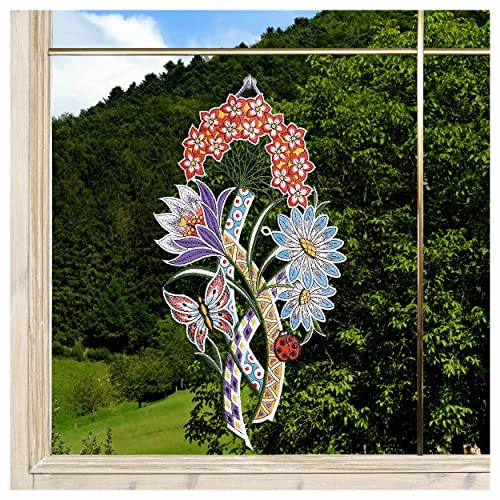 Spitzen-Fensterbild Blumengruß aus feiner Vogtländischer Luftspitze | detailliert und lebensecht gestickte Blüten Krokus, Windblume und Allium mit Schleifenband, Schmetterling und Käferchen 32 x 18 cm von DSD Design-Studio Drechsler
