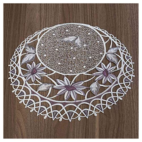 DSD Design-Studio Drechsler Tischdecke Margeritentraum Plauener Spitze modernes Deckchen mit Blumen-Motiv Tischdeko grau-lila von DSD Design-Studio Drechsler