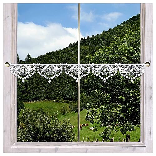 Spitzengardine Vogelhochzeit Plauener Spitze Feenhaus-Scheibengardine mit romantischem Blumenmotiv weiß 12 x 16 cm Spitzengardine Vogelhochzeit Plauener Spitze Feenhaus-Scheibengardine mit romantischem Blumenmotiv weiß 12 x 16 cm von DSD Design-Studio Drechsler