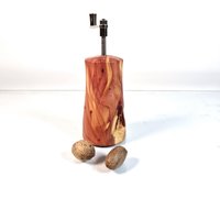 Muskatmühle Nora, Raspler, Wacholder Holz, Muskatnuss, Gewürzmühle, Geschenk, Hochzeit, Grillen, Kochen Muskatmühle Nora, Raspler, Wacholder Holz, Muskatnuss, Gewürzmühle, Geschenk, Hochzeit, Grillen, Kochen von DSGHolzdesign