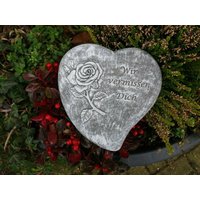 Grabschmuck Großes Herz "Wir Vermissen Dich" Frostfest Steinguss Grabdekoration Grabschmuck Großes Herz "Wir Vermissen Dich" Frostfest Steinguss Grabdekoration von DSSteinfigurenshop