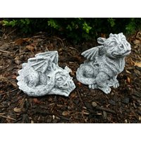 Steinfigur 2-Er Set Drachen Sam Frostfest Steinguss Garten Deko Gargoyle Steinfigur 2-Er Set Drachen Sam Frostfest Steinguss Garten Deko Gargoyle von DSSteinfigurenshop