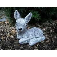 Steinfigur Reh Liegend Frostfest Wetterfest Steinguss Garten Deko Steinfigur Reh Liegend Frostfest Wetterfest Steinguss Garten Deko von DSSteinfigurenshop