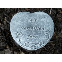 steinfigur Grabschmuck Herz "Wir Vermissen Dich" Frostfest Wetterfest Grab Deko steinfigur Grabschmuck Herz "Wir Vermissen Dich" Frostfest Wetterfest Grab Deko von DSSteinfigurenshop