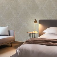 Moderne Beige Creme Gold Metallic Diamant Damast Kunststoff Strukturierte Tapete 3D von DSVinteriors