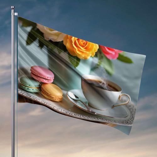 Bierdekorationen für Männerhöhle, eine Tasse Kaffee mit Macarons und Blumen, Flagge, lustige College-Dekoration, Männerhöhlen-Dekorationen (30 x 45 cm) von DTWE