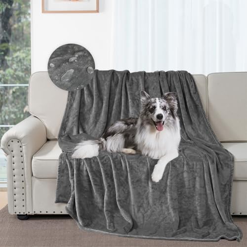 DUJUIKE wasserdichte Bettdecke, wasserdichte Hundedecke Aus Flanell, Geeignet FüR Haustierdecke, Matratze, Sofa, MöBelschutz, Doppelseitige Weiche Multifunktionale üBerwurfdecke (102 X 152 cm, Grau) von DUJUIKE