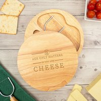 "Käsebrett-Set Mit Gravur ""Alter Nur Wichtig, Wenn Sie Käse Sind"" - Lustiges Geburtstagsgeschenk Für Käseliebhaber Rundes Käsebrett Aus Holz von DUSTandTHINGS