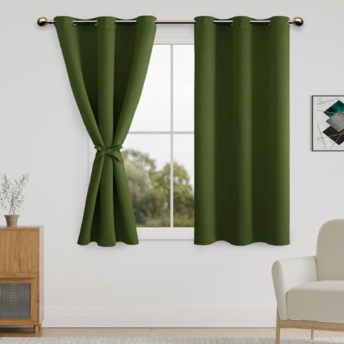 DWCN Verdunkelungsvorhänge für Schlafzimmer mit Raffhaltern – Weihnachtsraum, verdunkelnde Privatsphäre, Fenstervorhänge für Wohnzimmer, 96,5 x 137,2 cm Länge, Olivgrün, 2 Stück DWCN Verdunkelungsvorhänge für Schlafzimmer mit Raffhaltern – Weihnachtsraum, verdunkelnde Privatsphäre, Fenstervorhänge für Wohnzimmer, 96,5 x 137,2 cm Länge, Olivgrün, 2 Stück von DWCN