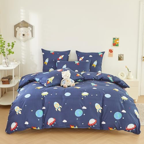 DXHOME Bettwäsche Kinder 135x200cm Dunkelblau Weiß Kinderbettwäsche Rakete Sternenhimmel Astronaut Mädchenbettwäsch Jungen 2 teiliges Set Bettbezug mit Reißverschluss + 1 Kissenbezug 80x80 cm DXHOME Bettwäsche Kinder 135x200cm Dunkelblau Weiß Kinderbettwäsche Rakete Sternenhimmel Astronaut Mädchenbettwäsch Jungen 2 teiliges Set Bettbezug mit Reißverschluss + 1 Kissenbezug 80x80 cm von DXHOME