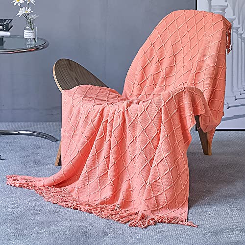 Kuscheldecke Koralle Flauschig Gestrickt Tagesdecke Grob Wohndecke Wendedecke Kuscheldeck Sofadecke Couchdecke Strickdecke Sofa Bett Überwurf 130 x 180 cm Sofaüberwurf mit Kurzen Fransen Bedspread von DXHOME