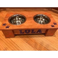 Kostenloser Versand Haustier Futterhäuschen, Handgemacht | Kleine Größe-4 "Höhe Mit Anpassbaren Farben Und Namen Kostenloser Versand Haustier Futterhäuschen, Handgemacht | Kleine Größe-4 "Höhe Mit Anpassbaren Farben Und Namen von DaVincisCupboard