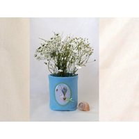Dekovase/Blumenvase Tischdeko Daniela Drescher Stoff Frühlingsjunge Frühlingsschaf Klein Jahreszeitentisch Waldorf Frühling von DaberaShop