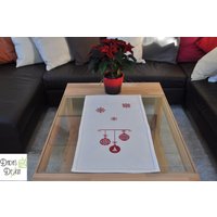 Tischläufer "Weihnachten in Rot", Kreuzstich Tischläufer "Weihnachten in Rot", Kreuzstich von DadusDesign