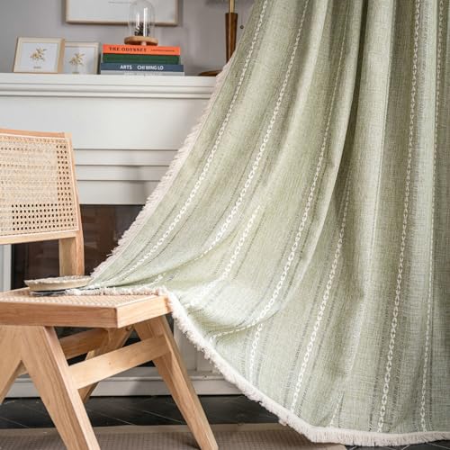 Daesar Grün Vorhänge Stangendurchzug, Vorhänge Halbtransparent Baumwolle 2er Set 132x45CM Landhausstil Einfarbig mit Stickerei Vorhänge Lichtdurchlässig Wohnzimmer Küche Daesar Grün Vorhänge Stangendurchzug, Vorhänge Halbtransparent Baumwolle 2er Set 132x45CM Landhausstil Einfarbig mit Stickerei Vorhänge Lichtdurchlässig Wohnzimmer Küche von Daesar