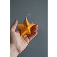 Kleines Papiermaché-sternchen von DaisyJoyStore