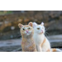 Custom Nadel Gefilztes Katzenportrait Von Ihrem Haustier. Wolle Tierskulptur, Replikat, Sitzende Katze, Dalianerijusfilz von DaliaNerijusFelt