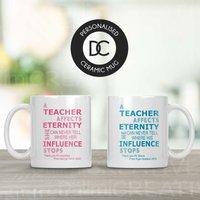 Lehrer-Tasse - Geschenk Für Lehrer Ende Des Jahres Personalisiertes Ein Wirkt Sich Auf Die Ewigkeit Aus Lehrer-Tasse - Geschenk Für Lehrer Ende Des Jahres Personalisiertes Ein Wirkt Sich Auf Die Ewigkeit Aus von DalimiCreative