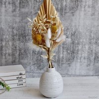 Weiße Linien Keramik Knospe Vase, 10cm | Weißer Blumentopf Trockenblumenvase von DalisayByDaizy