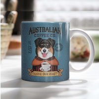 Australian Shepherd Dog Coffee Company Becher - Aussie Dark Roast Vintage Hund Geschenk Für Hundeliebhaber von DamianGoods