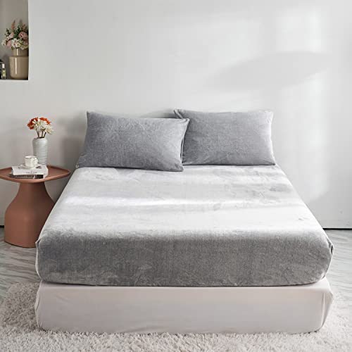 Damier Winter Spannbettlaken 140x200cm Grau Flauschige Warme Samt Bettlaken Teddy Plüsch Spannbetttuch Geeignet für 30cm Matratze Damier Winter Spannbettlaken 140x200cm Grau Flauschige Warme Samt Bettlaken Teddy Plüsch Spannbetttuch Geeignet für 30cm Matratze von Damier