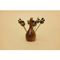 Vintage Handarbeit Cocktailgabeln 6 Stück Pieker Mit Katzenköpfen Aus Holz Ref. 19186 von DamnNiceStuff