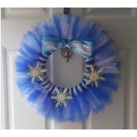 Gefrorener Schneeflockenkranz Gefrorener Schneeflockenkranz von Danaswreathandtutus