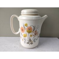 Schöne Vintage Große Kaffee - Oder Teekanne Von J & G Meakin Im Retro Hedgerow Trend Muster Mit Mohnblumen Design. Schöner Ersatz Geschenk von DandelionClockStudio