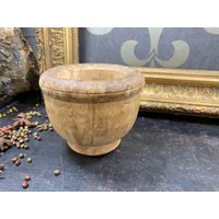 Wunderschöner Antiker Holzmörser - Gewürztopf Wunderschöner Antiker Holzmörser - Gewürztopf von DanielsVintageShop