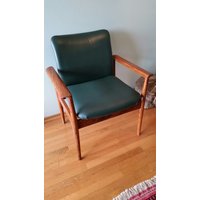 Paar Finn Juhl Palisander Und Leder Diplomat Chairs Stühle Midcentury Rare Danish Modern Ca. 60Er Jahre von DanishModernPlus