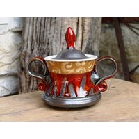 Handbemalte Rote Keramik Zuckerdose - Einzigartiges Keramikgeschenk Für Weihnachten Buntes Küchendekor Haus Und Wohnen von DankoHandmade