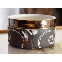 Handgefertigte Keramik Schale, Einzigartige Rad Geworfen Und Handbemalte Steinzeug Servierschale, Küchenkunst, Geschirr, Danko von DankoHandmade