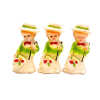 Vintage 3 Stück - Plastik Mädchen Figuren Handgefertigt Handbemalt Sku 25-C5-00010453 von DansandAdiHomeDecor