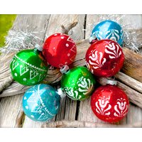 Vintage 7-Teiliges Weihnachtsornament Aus Glänzendem Brite-Glas - Ornament-Set Feiertagsornamente Sku Tub-393-00031426 von DansandAdiHomeDecor