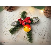 Mini Tannenzweig ~ Geschmückt Zapfen Schleife Weihnachtsschmuck Vintage Weihnachten Hx4125Tz2 von DanysVintageShop