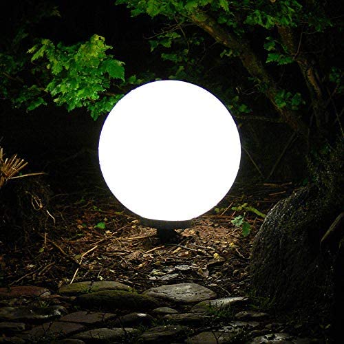 LED Außen-Garten-Kugel-Leuchte MARLON D:40cm Kunststoff-Kugel weiß mit Erdspieß, STROMBETRIEBEN inkl. E27 LED 1x5W, IP44, Dekorations-Wege-Pfad-Lampe von Dapo