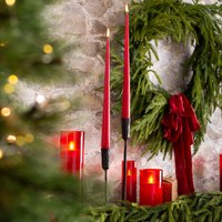 Handgetauchte Dünne Taper Luxus Wachskerze - Weihnachtsrot von DarbyCreekTrading