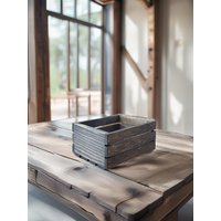Vintage Gebeizte Hölzerne Aufbewahrungskiste - Rustikale Kleine Box Für Dekor Vintage Gebeizte Hölzerne Aufbewahrungskiste - Rustikale Kleine Box Für Dekor von DarlasStudio66