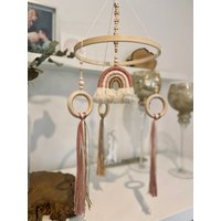 Baby Mobile „Feenkind"/Personalisiertes Geburtsgeschenk Mädchen Babygeschenk Regenbogen Dekoration Kinderzimmer Baby Mobile „Feenkind"/Personalisiertes Geburtsgeschenk Mädchen Babygeschenk Regenbogen Dekoration Kinderzimmer von Daruschka