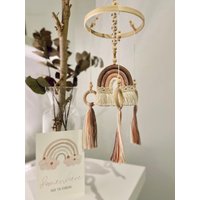 Babymobile „Rosenkind"/Regenbogen Mobile/ Mobile Mädchen Makramee Baby Rosa Geburtsgeschenk Personalisiert/ Taufgeschenk von Daruschka