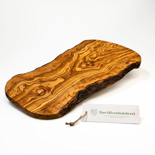 DAS OLIVENHOLZBRETT® Schneidebrett Olivenholz/Antipastibrett/Servierbrett aus Olivenholz/Charcuteriebrett/naturform/Olivenholzbrett mit naturbelassenem Rand, 40cm von das Olivenholzbrett
