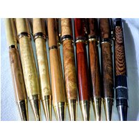 Handgefertigte Holzkugelschreiber Designer Drehkugelschreiber, Geschenk Zum Vatertag von DashWoodsDesigns