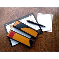 Hölzerne Stift-Box, Stift-Box Restauriert Aus Gym Bodenbelag, Umfunktioniert E-Box, Standing Pen Box von DashWoodsDesigns