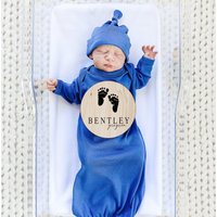 Baby Fuß Druck Stempel Zeichen, Namensschild, Holz Geburtsankündigung Krankenhaus Halten Sake, Neugeborene Füße Foto Prop Baby Fuß Druck Stempel Zeichen, Namensschild, Holz Geburtsankündigung Krankenhaus Halten Sake, Neugeborene Füße Foto Prop von DashingFoxCo