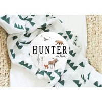 Deer Baby Namensschild Rund Aus Holz Personalisierte Name Neugeborene Ankündigung Benutzerdefinierte Rustikale Abenteuer Forrest Kinderzimmer von DashingFoxCo