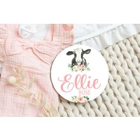 Kuh Baby Mädchen Runde Holz Name Zeichen Aus Personalisierte Neugeborene Ankündigung Benutzerdefinierte Kinderzimmer Dekor von DashingFoxCo