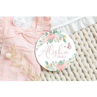 Schmetterling Personalisierte Baby Namensschild, Kinderzimmer Dekor, Wandbild, Blumen Krankenhaus Stubenwagen Neugeborenen Fotografie Prop Schmetterling Personalisierte Baby Namensschild, Kinderzimmer Dekor, Wandbild, Blumen Krankenhaus Stubenwagen Neugeborenen Fotografie Prop von DashingFoxCo
