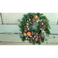 Ganz Natürlicher Adventskranz Mit Weihnachtsdüften Für Ihre Tür Oder Als Tischdekoration Ganz Natürlicher Adventskranz Mit Weihnachtsdüften Für Ihre Tür Oder Als Tischdekoration von DaskunterbunteSchaf