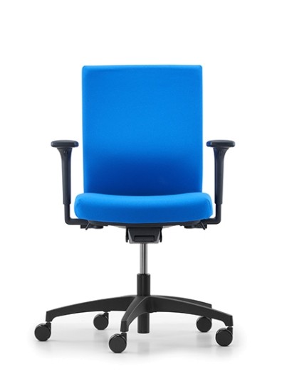 Dauphin Bürodrehstuhl @just magic2 operator XS (verkürzte Sitzlehne)  mit mittelhoher Rückenlehne von Dauphin
